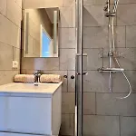 Cozy And Fully Equipped In The Center Of 4 Guests Apartmán Lutych