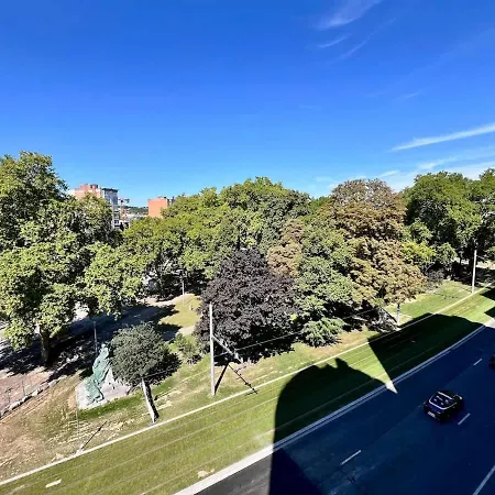 Cozy And Fully Equipped In The Center Of 4 Guests Liège