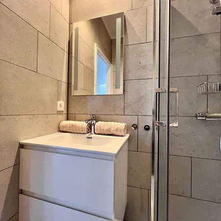 Appartamento Cozy And Fully Equipped In The Center Of 4 Guests Liegi