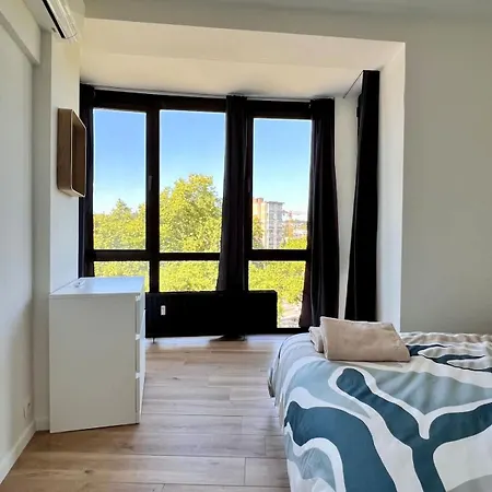 Cozy And Fully Equipped In The Center Of 4 Guests Lieja